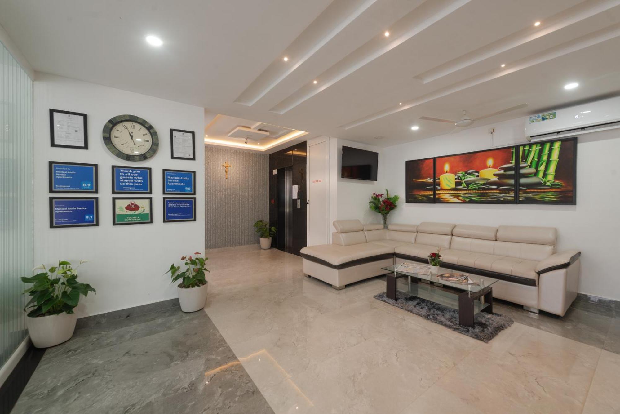 Manipal Atalia Service Apartments Exterior foto